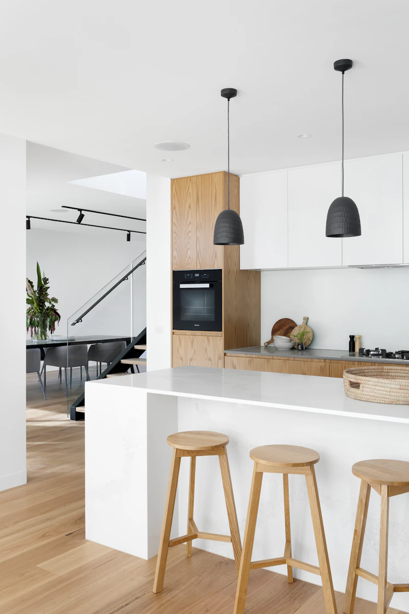 Spotless kitchen with clean cabinets and oven